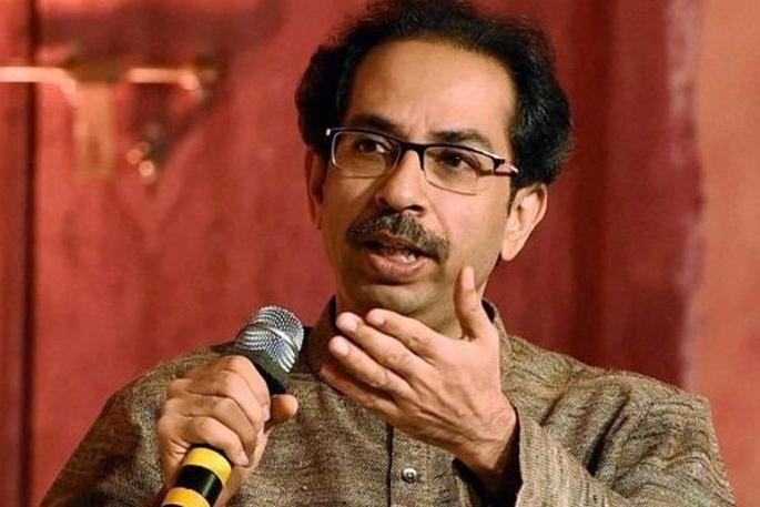 shiv sena slams bjp and pm narendra modi over agricultural problems | ‘जुमल्यां’च्या ‘जुलूमा’चा २०१९ मध्ये स्फोट होईल; उद्धव ठाकरेंची मोदींवर टीका